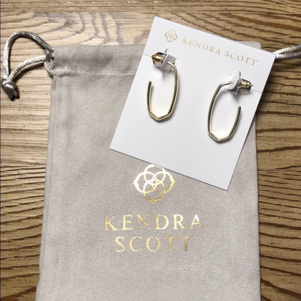 Gold Kendra Scott Ellen Hoop Earrings